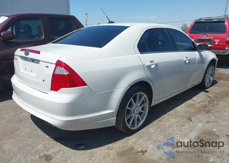 2011 Ford Fusion Se z USA, uszkodzony, nr VIN 3FAHP0HA9BR310488